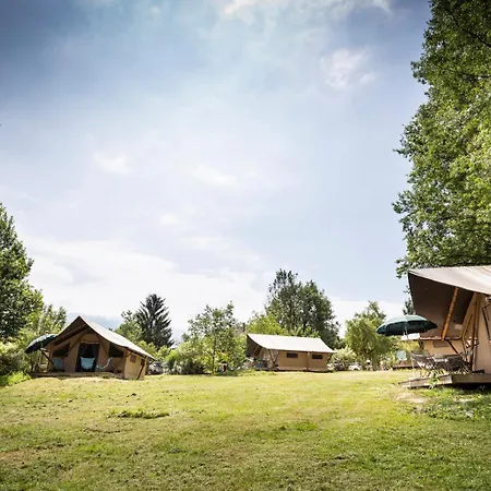 Huttopia D'aiguebelette Campsite Saint-Alban-de-Montbel