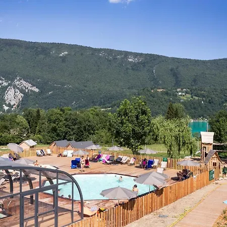 Huttopia D'aiguebelette 4* Saint-Alban-de-Montbel