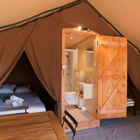 Huttopia D'aiguebelette Campingplatz Saint-Alban-de-Montbel