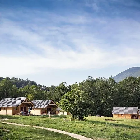 Huttopia D'aiguebelette Campeggio 4*